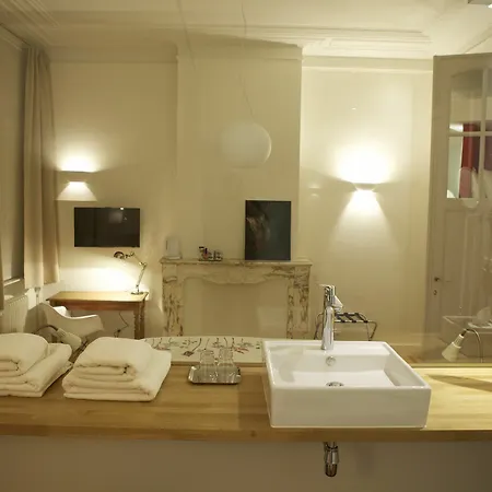 B&B Living In Brusel, Urban